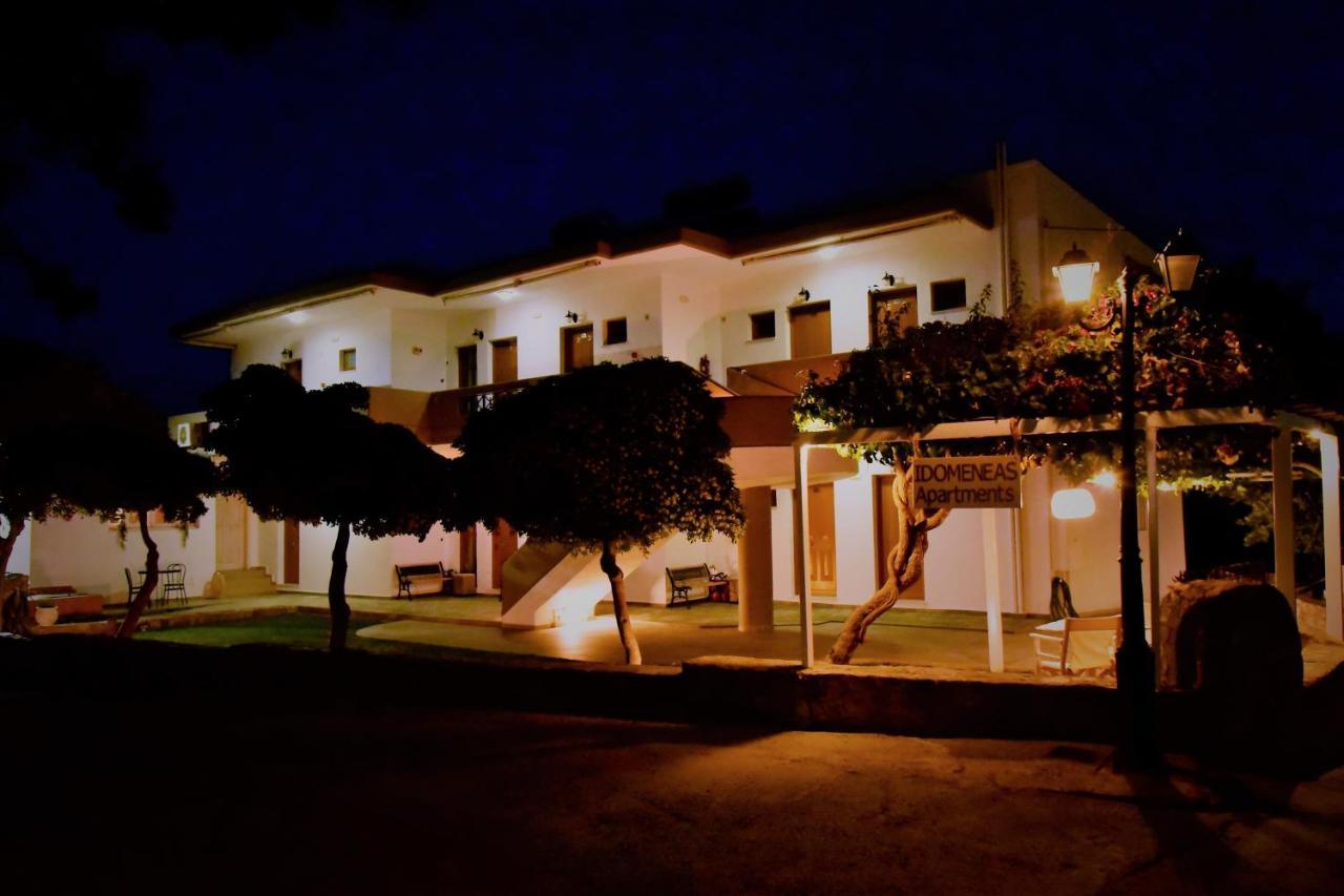 Idomeneas Apartments Суйя Экстерьер фото