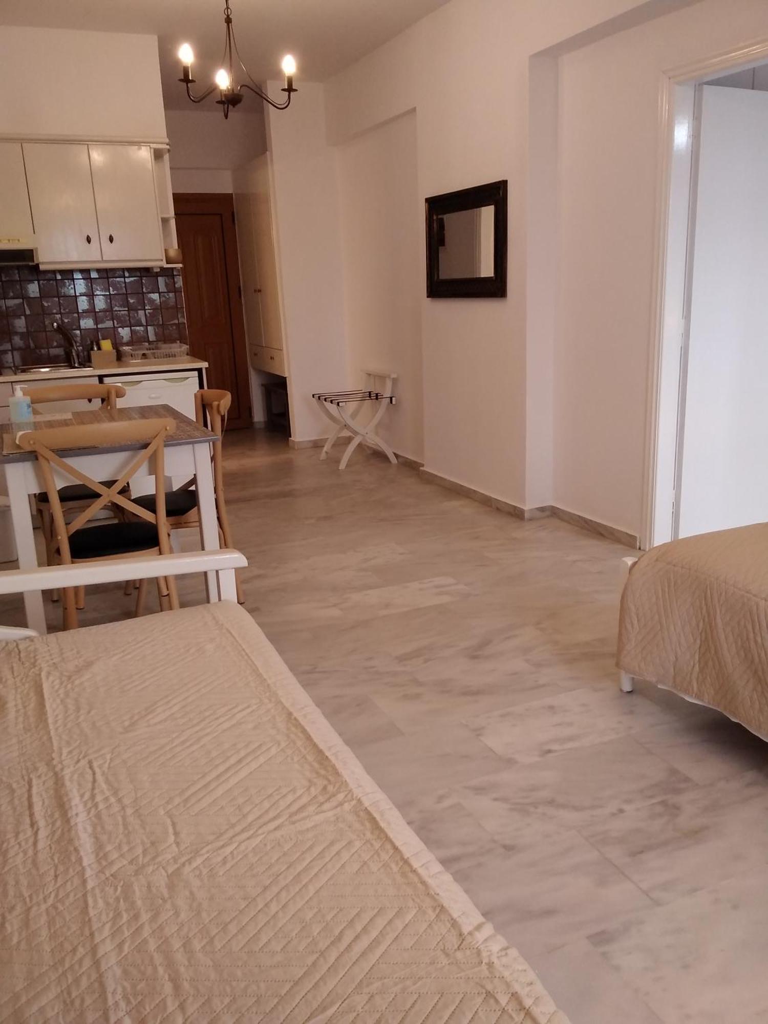 Idomeneas Apartments Суйя Номер фото