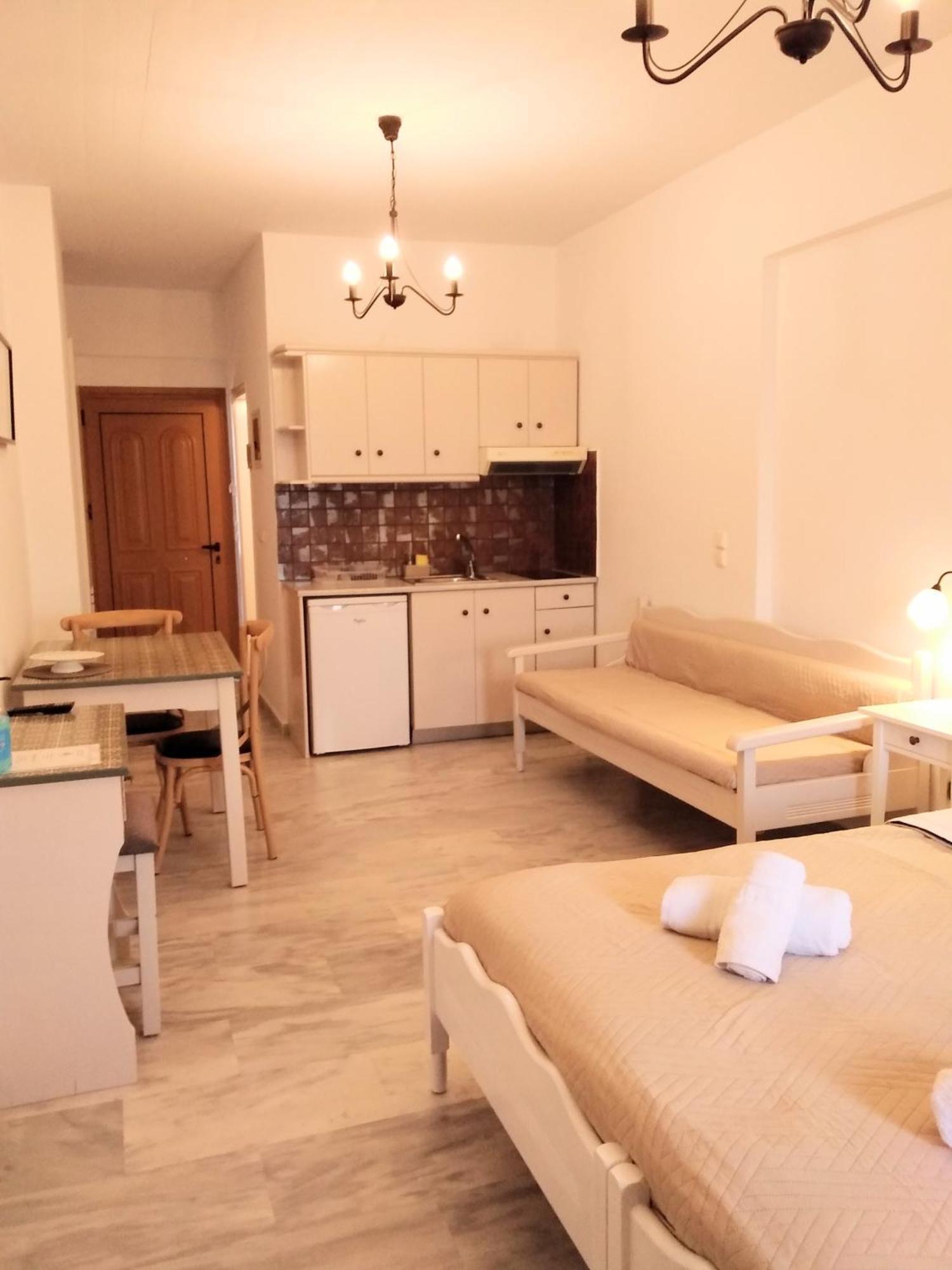 Idomeneas Apartments Суйя Номер фото