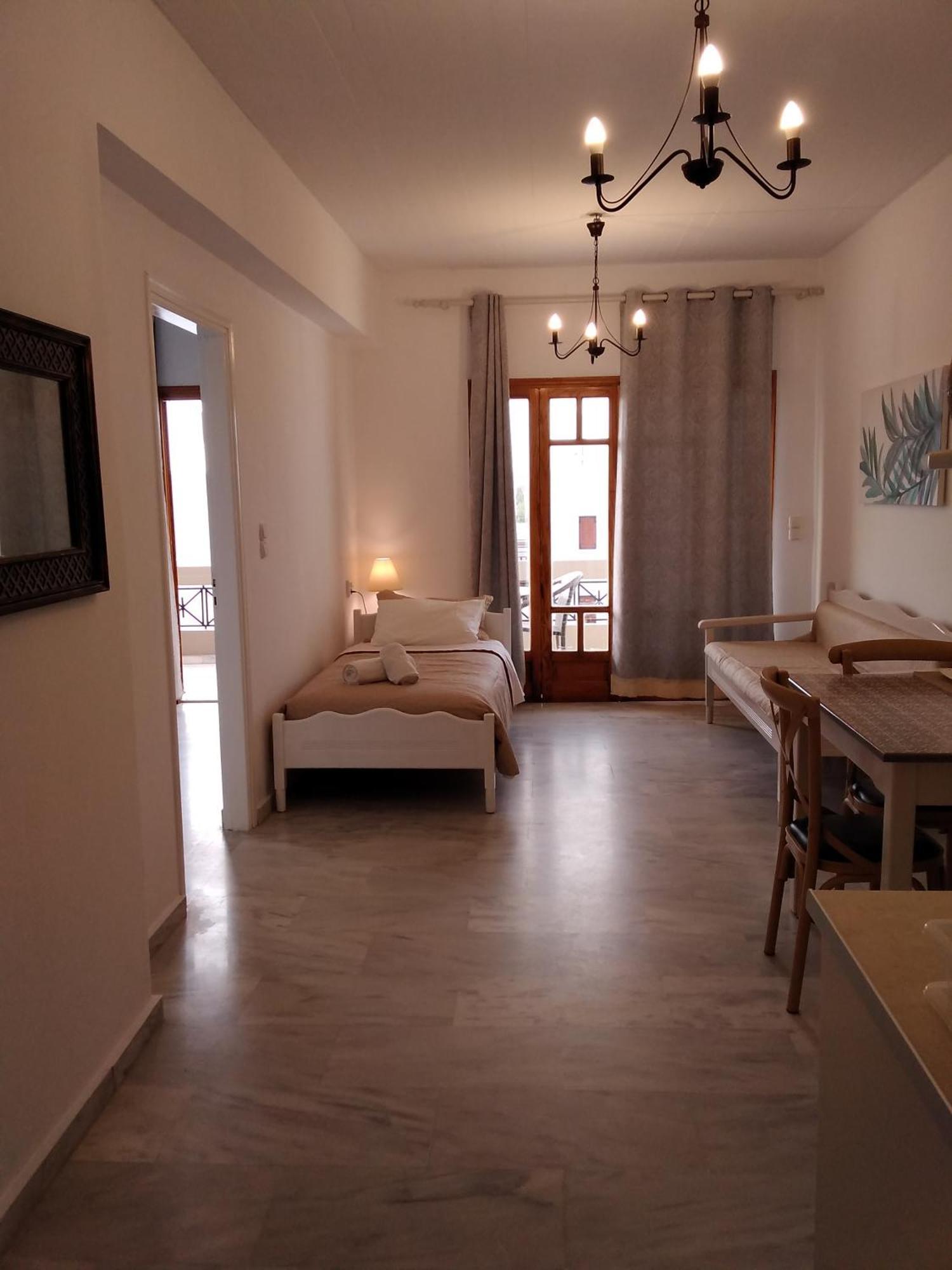 Idomeneas Apartments Суйя Номер фото