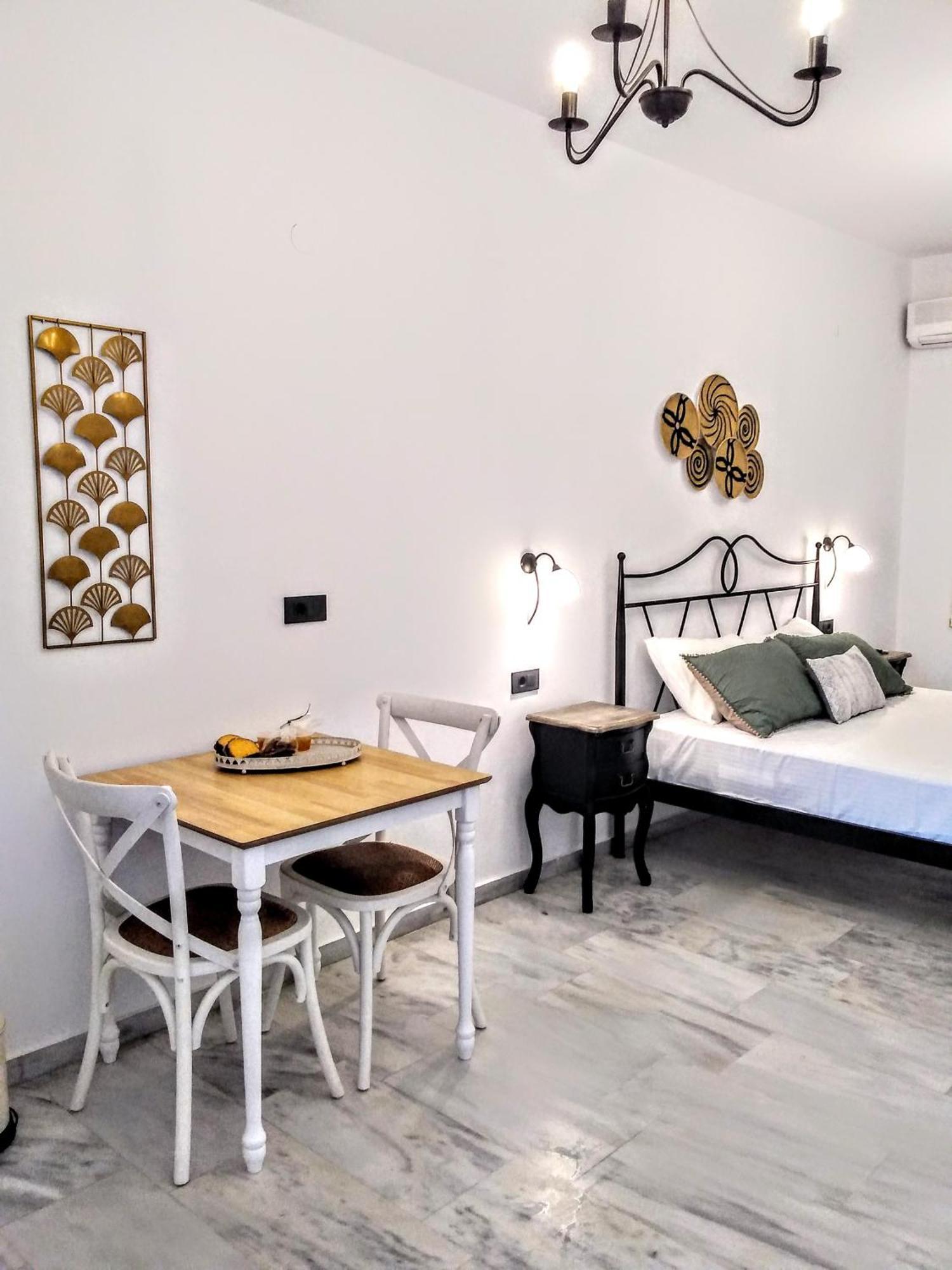 Idomeneas Apartments Суйя Номер фото