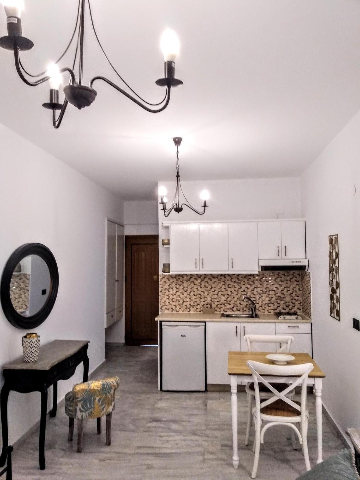 Idomeneas Apartments Суйя Номер фото
